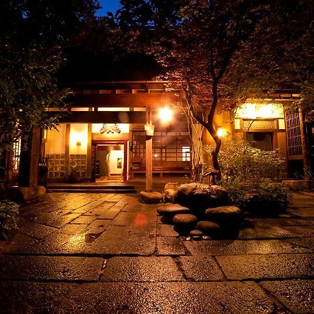 Hatago Kayausagi Хита Экстерьер фото